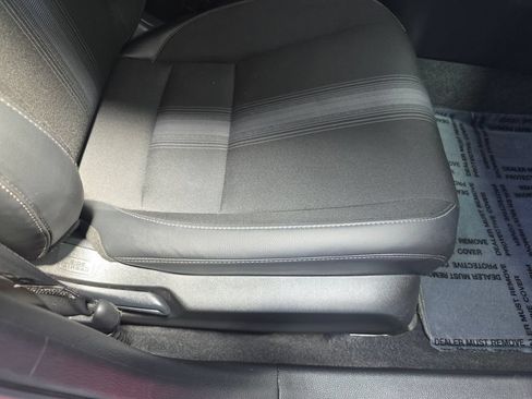 Used 2025 Honda Civic Sport image 28