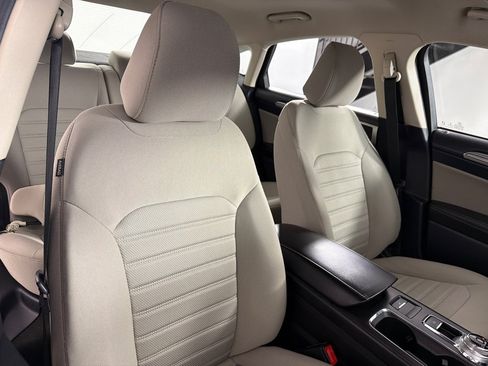 Used 2020 Ford Fusion S FWD image 23