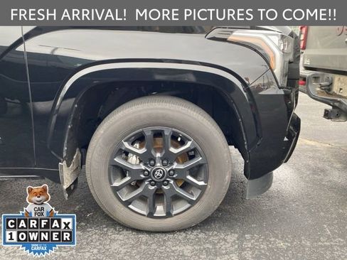 Certified 2025 Toyota Sequoia Platinum image 10