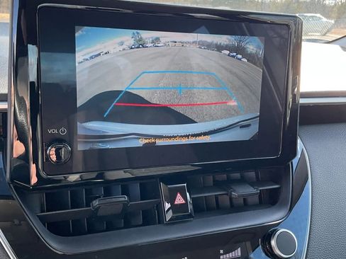 Used 2024 Toyota Corolla LE image 43