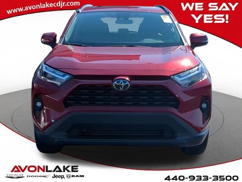 Used 2024 Toyota RAV4 XLE Premium image 9