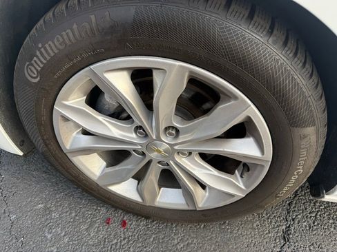 Used 2022 Chevrolet Malibu LT image 8