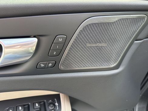 New 2026 Volvo XC60 B5 Plus w/ Protection Package Premier image 12