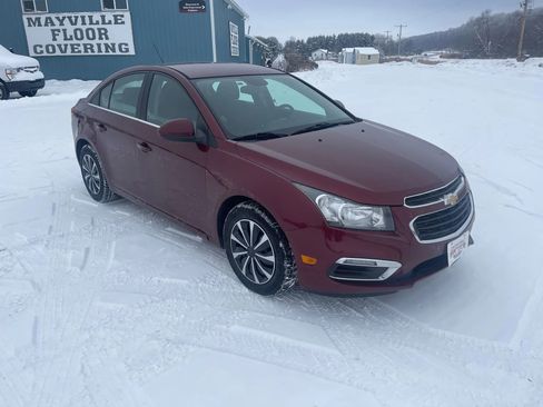 Used 2015 Chevrolet Cruze LT image 6