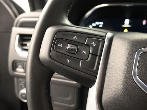 Used 2024 GMC Yukon SLT image 31