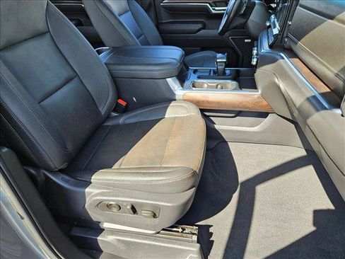 Used 2023 GMC Sierra 1500 SLT w/ SLT Premium Package AWD/4WD image 23