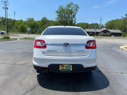Used 2012 Ford Taurus Limited FWD image 7