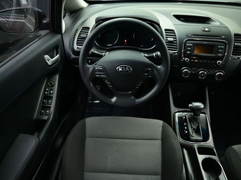 Used 2018 Kia Forte LX image 33