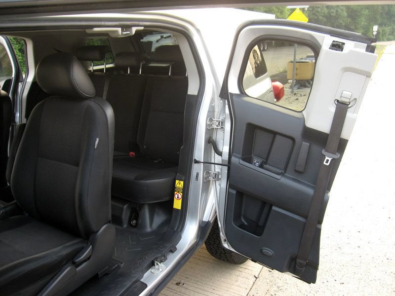 Used 2008 Toyota FJ Cruiser 4WD w/ Convenience Pkg image 26