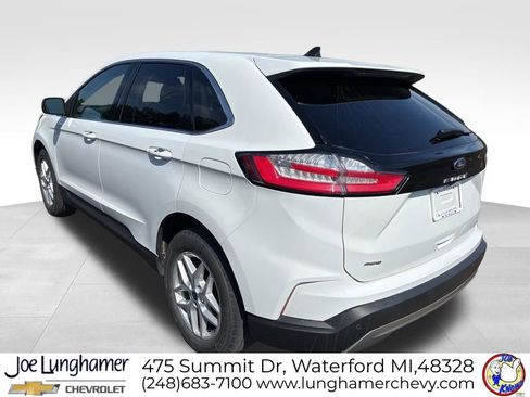 Used 2022 Ford Edge SEL AWD/4WD image 5