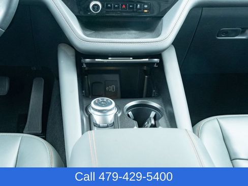 Used 2025 Ford Explorer Active w/ Active Comfort Package AWD/4WD image 34