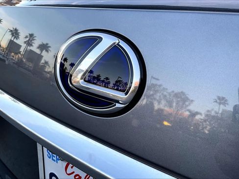 Used 2022 Lexus RX 450h AWD w/ Premium Package image 29