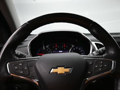 Used 2019 Chevrolet Equinox LT w/ Sun & Navigation Package AWD/4WD image 13