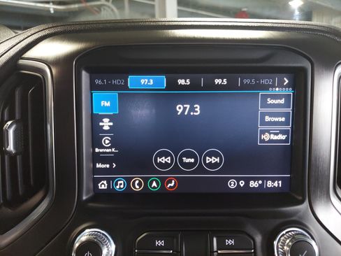 Used 2021 GMC Sierra 1500 AT4 w/ AT4 Premium Package AWD/4WD image 17