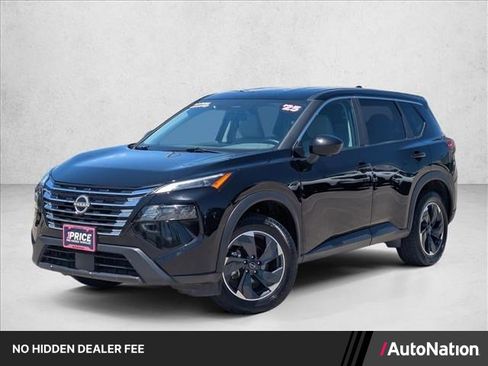 Used 2025 Nissan Rogue SV FWD image 1