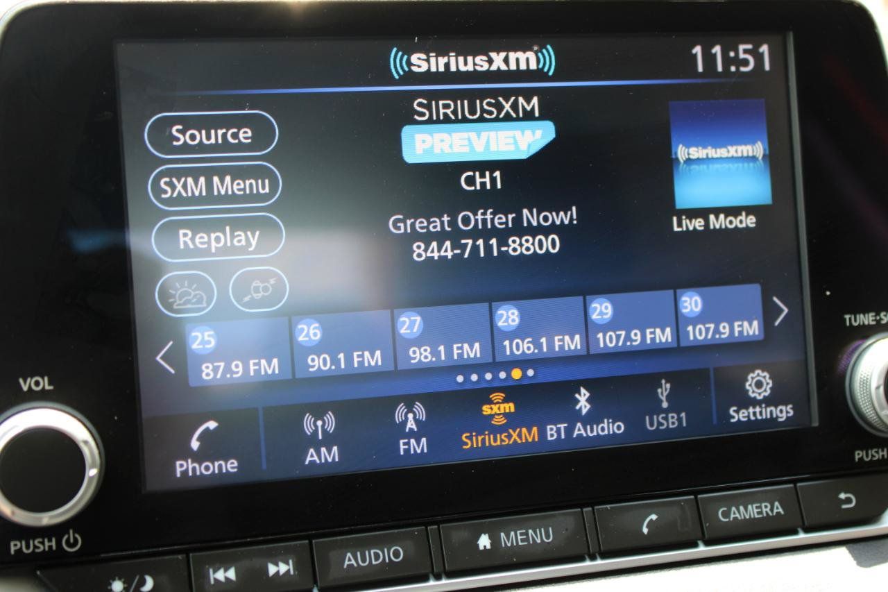 Used 2023 Nissan Sentra SR FWD image 33
