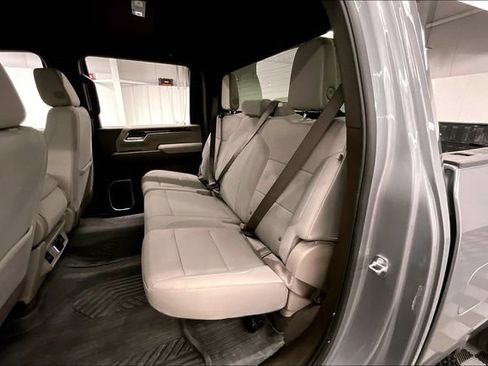 Used 2024 GMC Sierra 2500 SLE AWD/4WD image 25