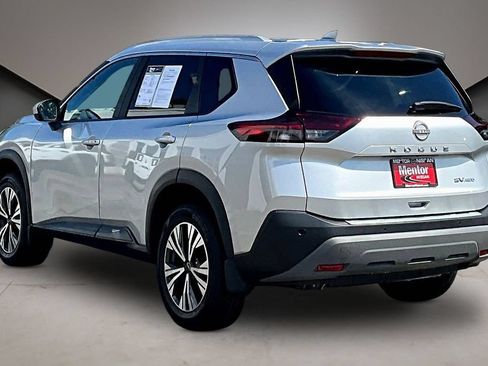 Certified 2023 Nissan Rogue SV w/ SV Premium B Package AWD/4WD image 4