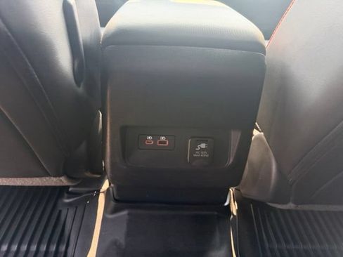 Used 2023 Nissan Frontier PRO-4X w/ Pro-4X Premium Package AWD/4WD image 14