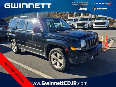 Used 2014 Jeep Patriot Latitude w/ Sun/Sound Group image 1