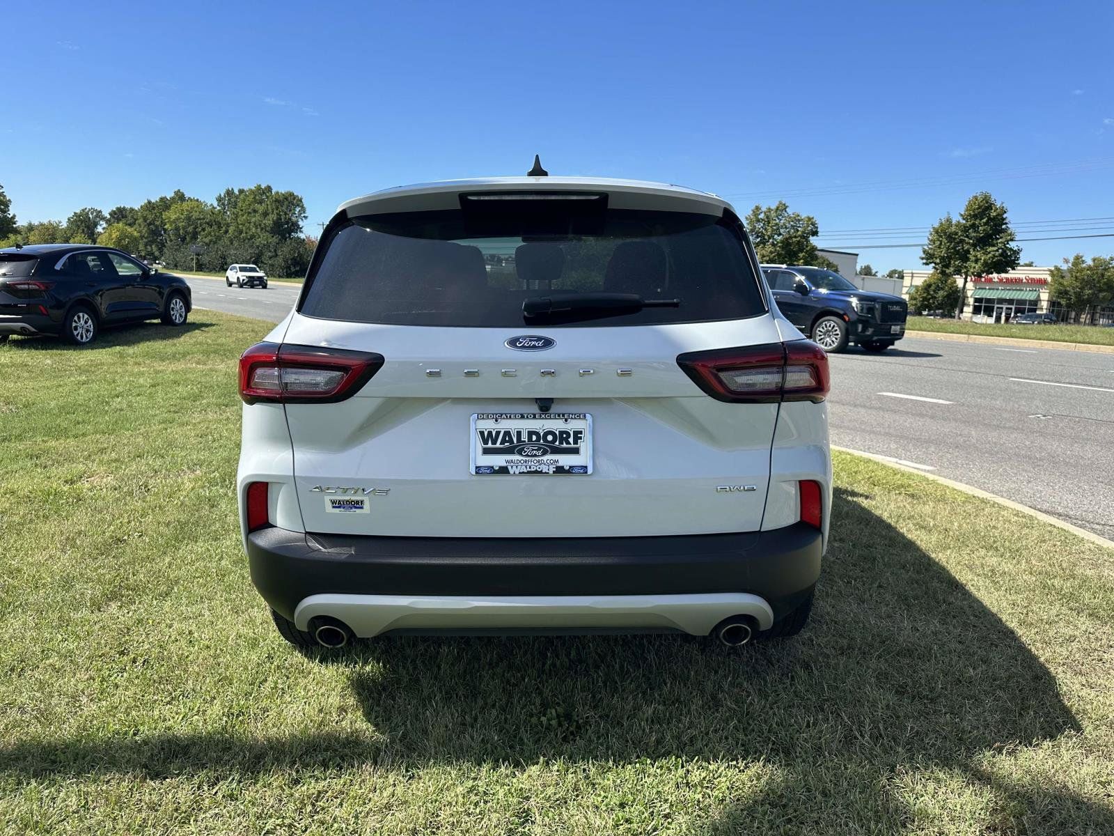 Certified 2025 Ford Escape Active AWD/4WD image 5