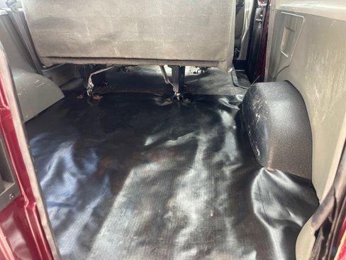 Used 2006 Ford E-150 and Econoline 150 Wagon image 93