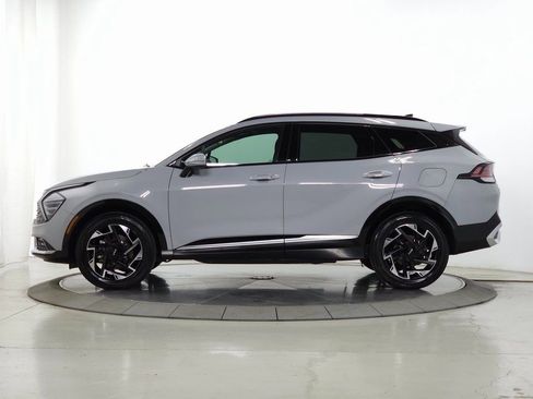 Used 2023 Kia Sportage SX image 4