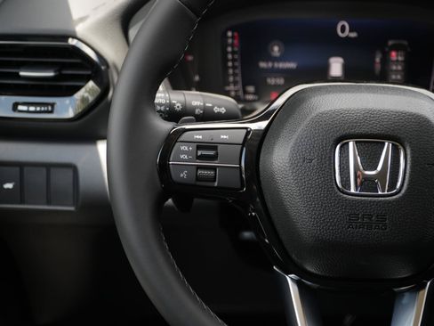 New 2026 Honda Pilot Touring image 24