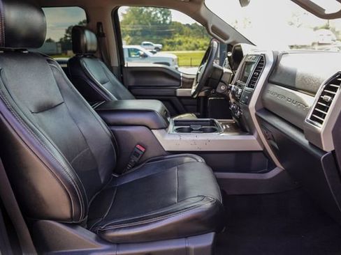 Used 2018 Ford F250 Lariat w/ Lariat Value Package AWD/4WD image 20