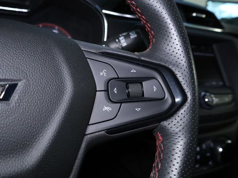 Used 2023 Chevrolet TrailBlazer RS image 22