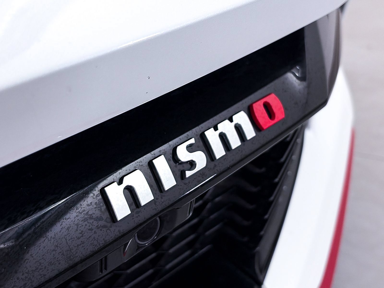 Used 2024 Nissan Z NISMO w/ Floor Mat Package RWD image 2
