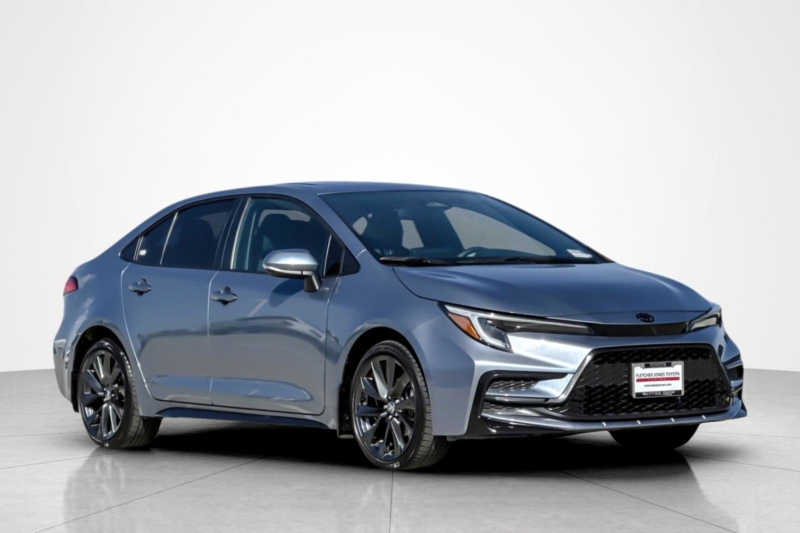 Certified 2024 Toyota Corolla SE w/ SE Premium Package FWD image 7
