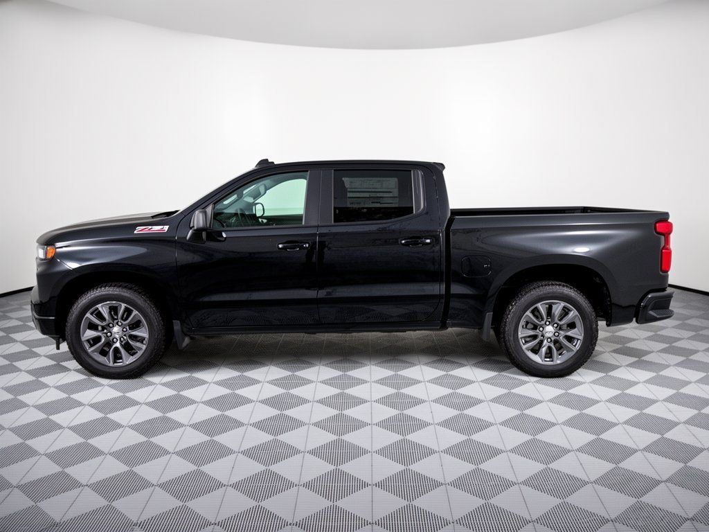 New 2026 Chevrolet Silverado 1500 RST w/ Convenience Package II AWD/4WD image 2
