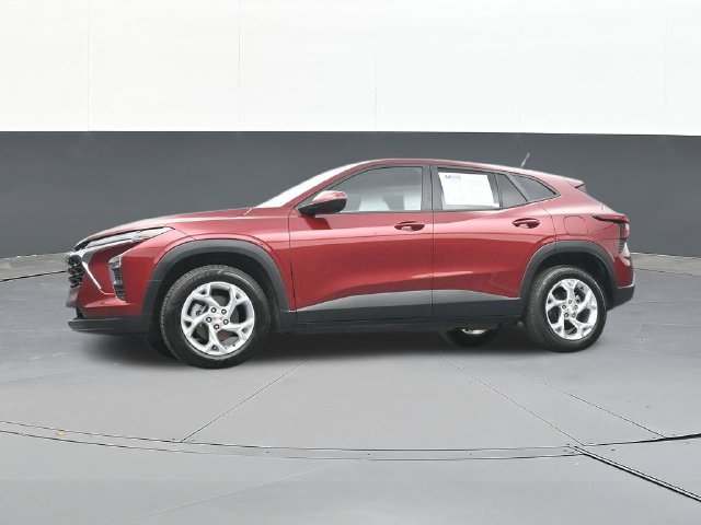 Used 2024 Chevrolet Trax LS w/ LS Convenience Package FWD image 52