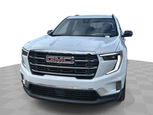 Certified 2026 GMC Acadia Elevation w/ Elevation Premium Package FWD image 1