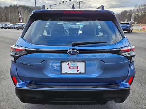 Certified 2025 Subaru Forester w/ Convenience Package #2 image 6