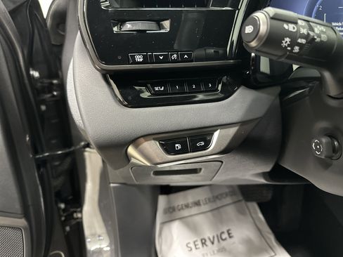 Used 2025 Lexus RX 350 AWD image 37