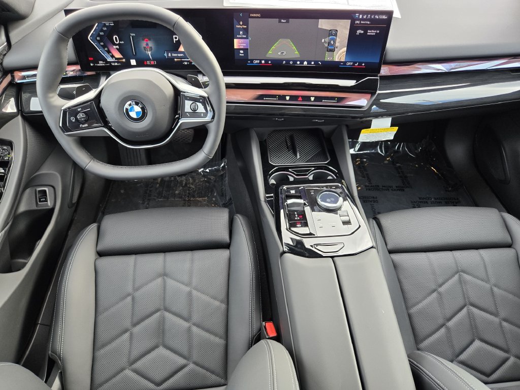Certified 2026 BMW 530i xDrive AWD/4WD image 26