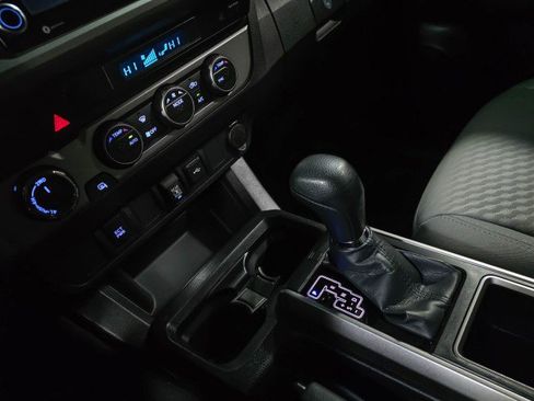 Used 2021 Toyota Tacoma SR5 w/ Blackout Package (TMS) image 26