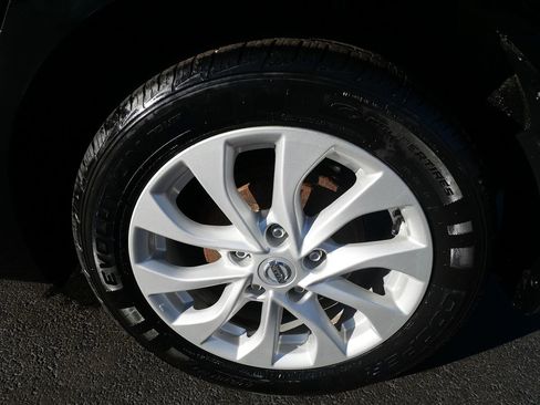 Used 2019 Nissan Sentra SV image 33