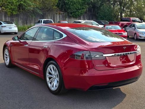 Used 2017 Tesla Model S 60 RWD image 6