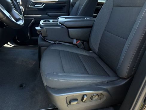 Used 2024 Chevrolet Silverado 1500 LT AWD/4WD image 22