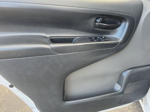 Used 2017 Nissan NV200 SV w/ Back Door Glass Package FWD image 22