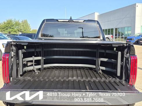 Used 2023 Toyota Tundra Platinum RWD image 8