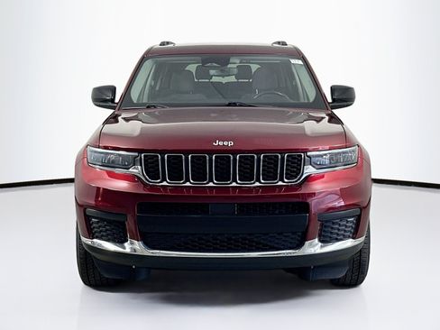 Used 2021 Jeep Grand Cherokee L Laredo w/ Luxury Tech Group I AWD/4WD image 2