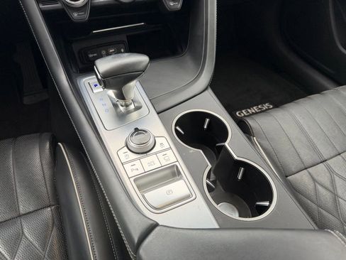 Used 2019 Genesis G70 2.0T Advanced w/ Dynamic Package RWD image 16
