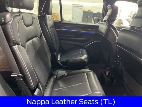 Used 2023 Jeep Grand Cherokee L Overland w/ Luxury Tech Group IV image 30