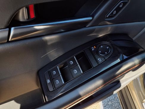 Used 2025 MAZDA CX-30 Carbon image 19