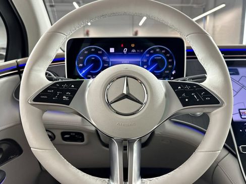Certified 2025 Mercedes-Benz EQE 350+ 4MATIC SUV image 29
