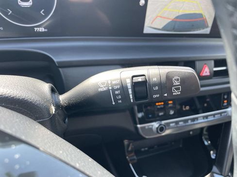 Used 2025 Kia Seltos EX w/ EX Sunroof Package AWD/4WD image 32